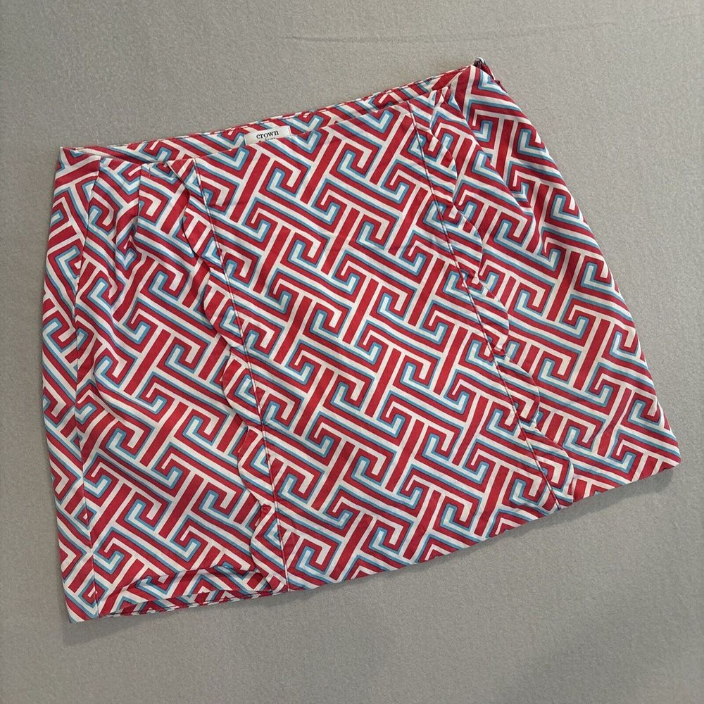 Crown & Ivy sz 6‎ Skort - Skirt w/Pink Shorts Underneath - Fun Pattern EXCELLENT